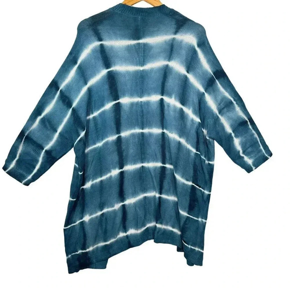 TORRID Dolman Boho Fall Super Soft Open Front Cardigan Tie Dye Blue Size 3X - Picture 3 of 6